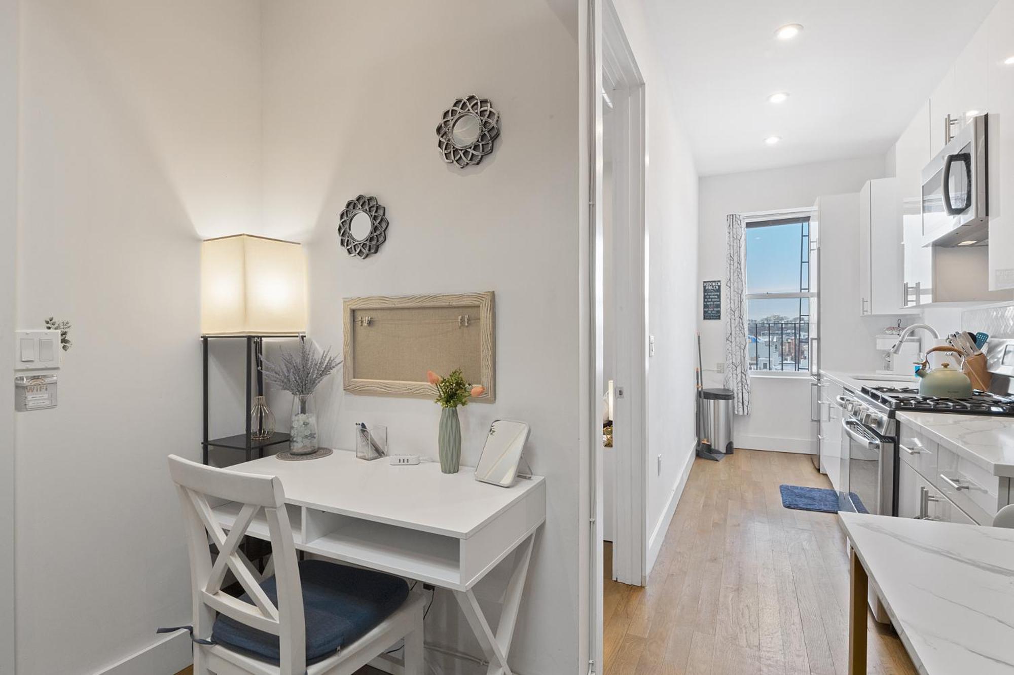 Chic Penthouse 15 Minutes From Nyc - Bus Stop At Doorstep Hoboken Exteriör bild