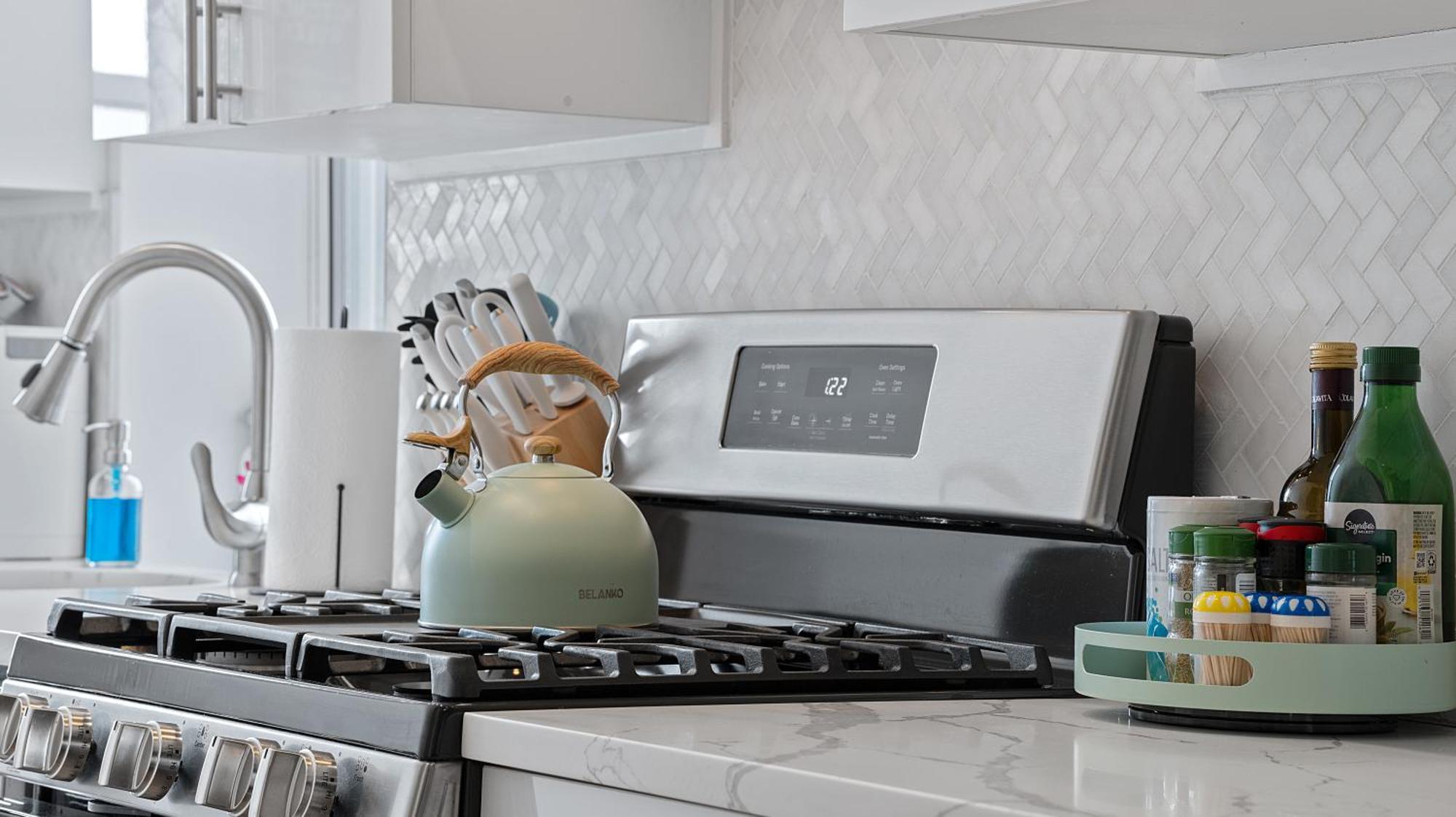 Chic Penthouse 15 Minutes From Nyc - Bus Stop At Doorstep Hoboken Exteriör bild
