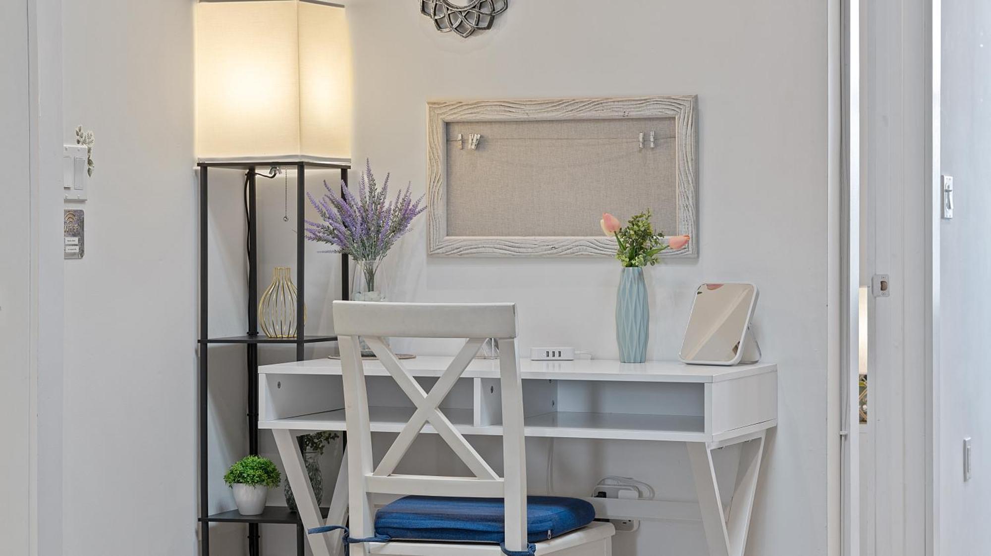 Chic Penthouse 15 Minutes From Nyc - Bus Stop At Doorstep Hoboken Exteriör bild